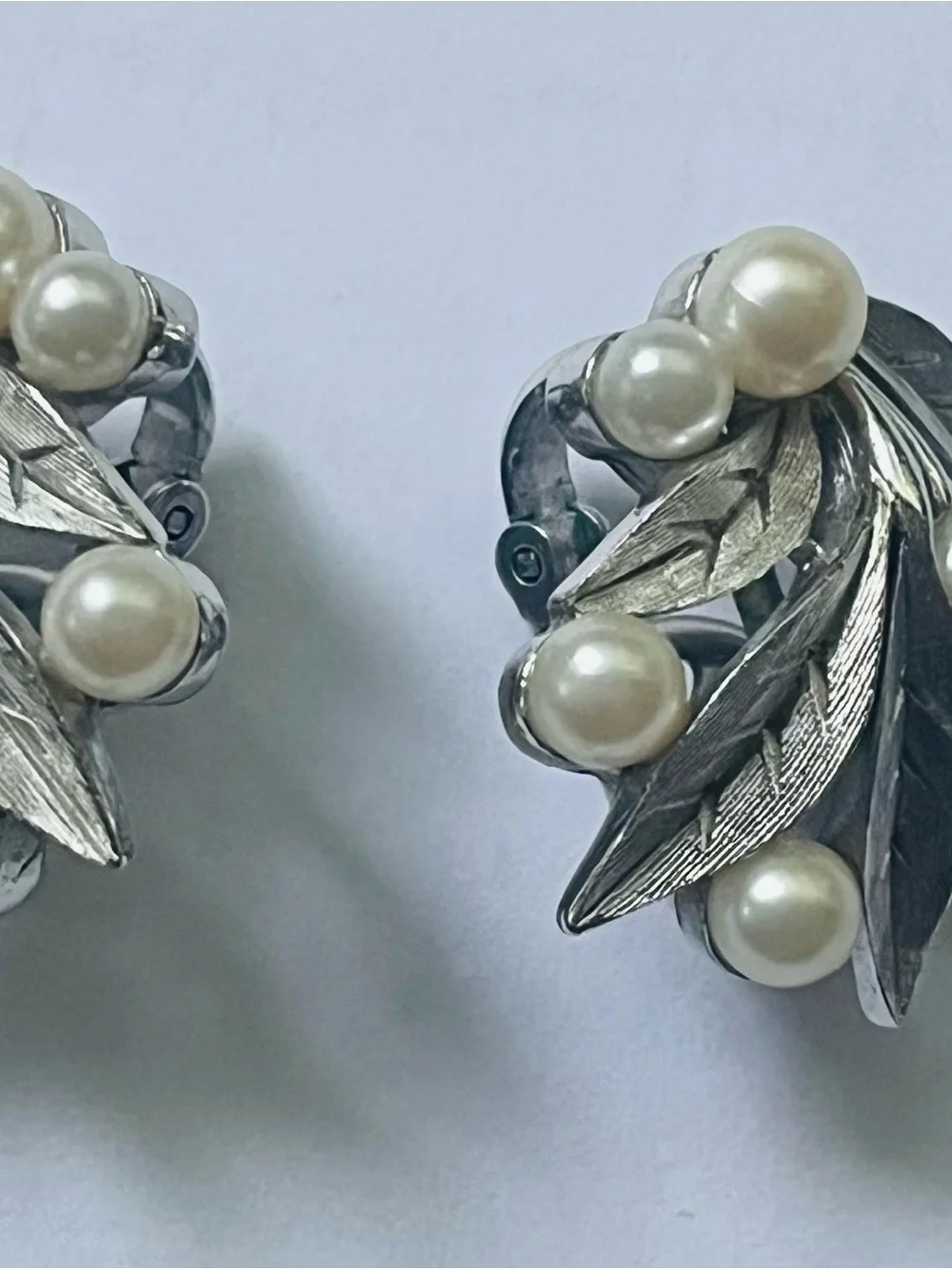Trifari ring featuring